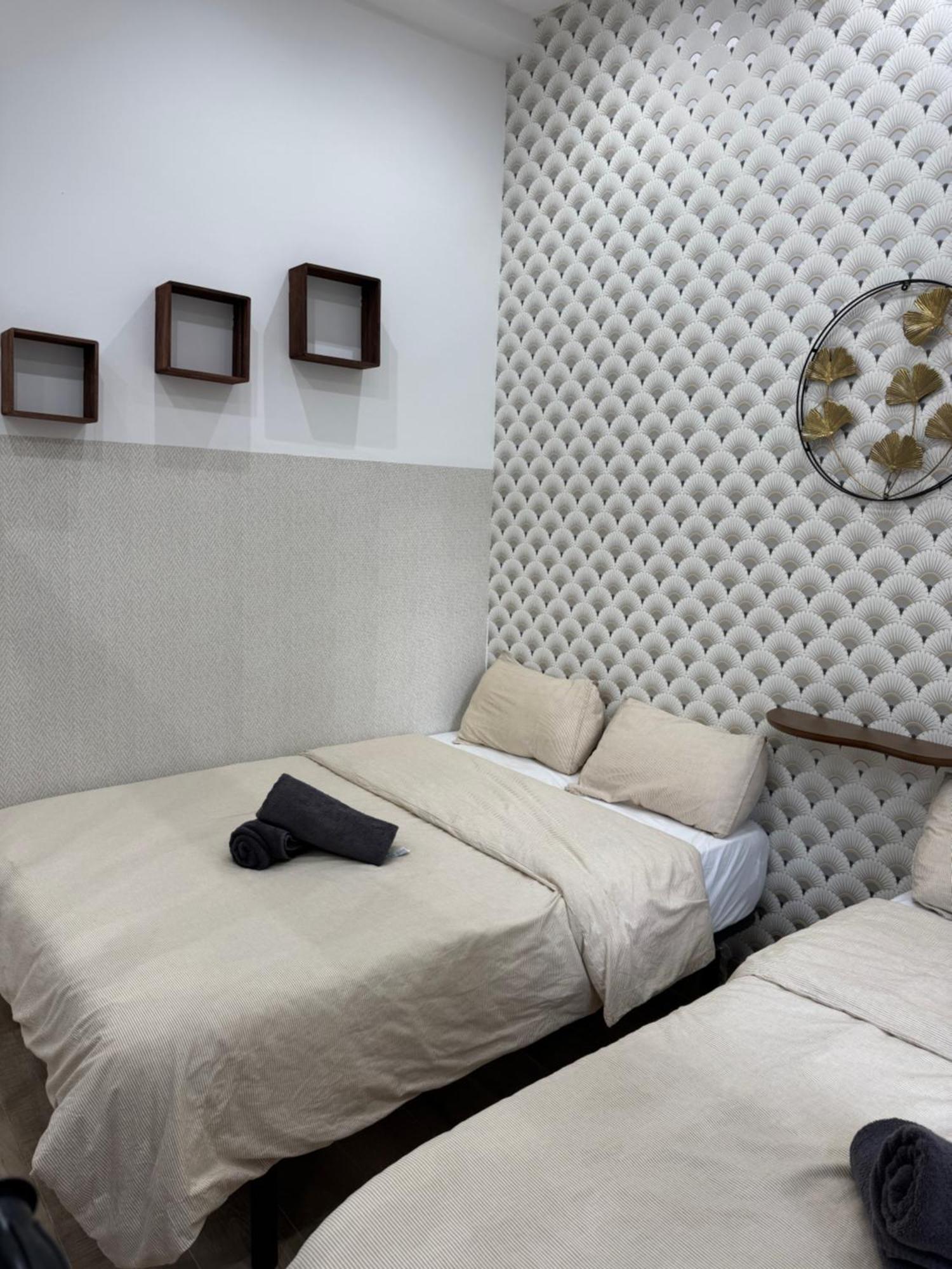 Luxury Apartments Near The Beach And Downtown Centrum 8 Alicante Exteriör bild