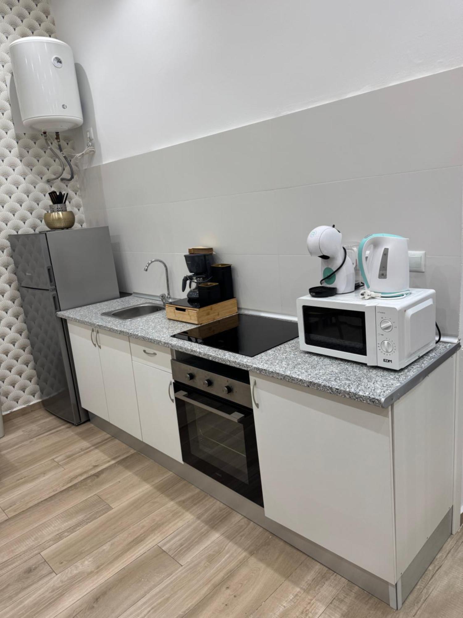 Luxury Apartments Near The Beach And Downtown Centrum 8 Alicante Exteriör bild