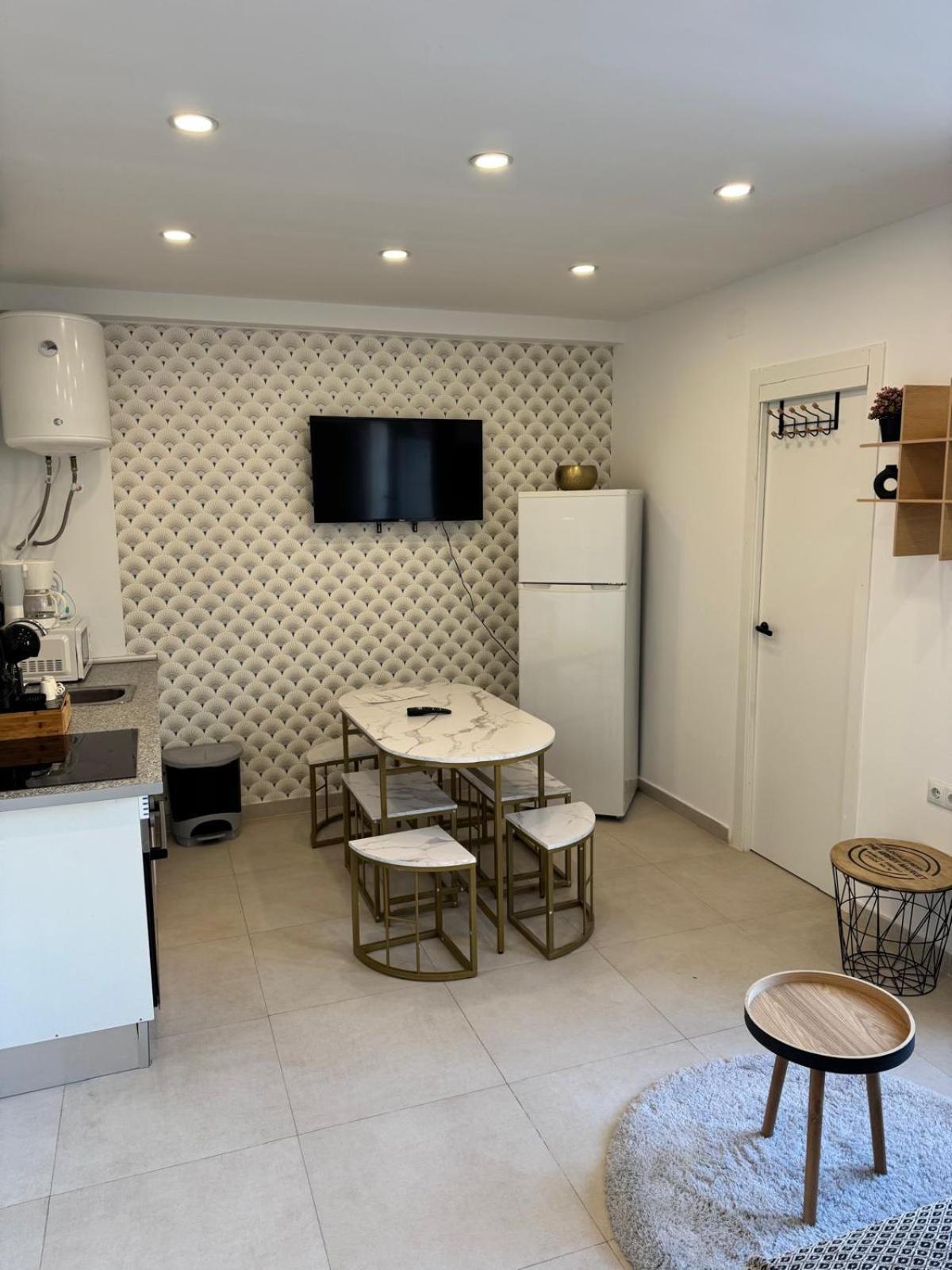 Luxury Apartments Near The Beach And Downtown Centrum 8 Alicante Exteriör bild