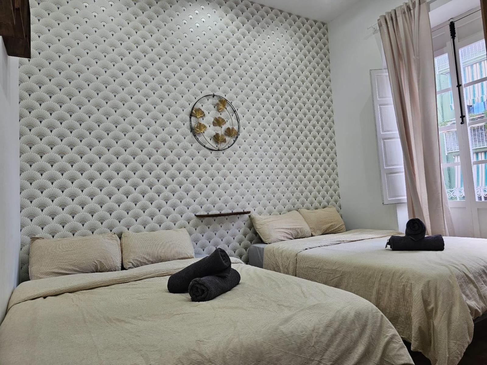 Luxury Apartments Near The Beach And Downtown Centrum 8 Alicante Exteriör bild