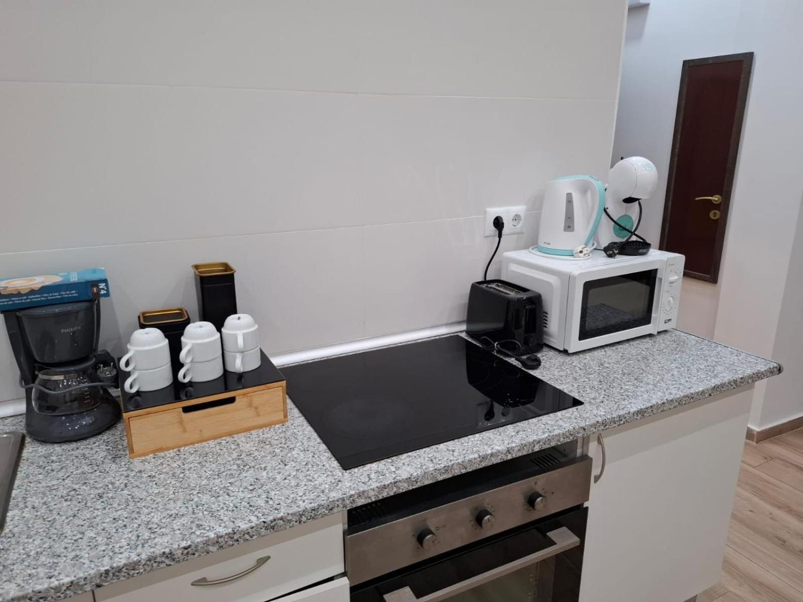 Luxury Apartments Near The Beach And Downtown Centrum 8 Alicante Exteriör bild