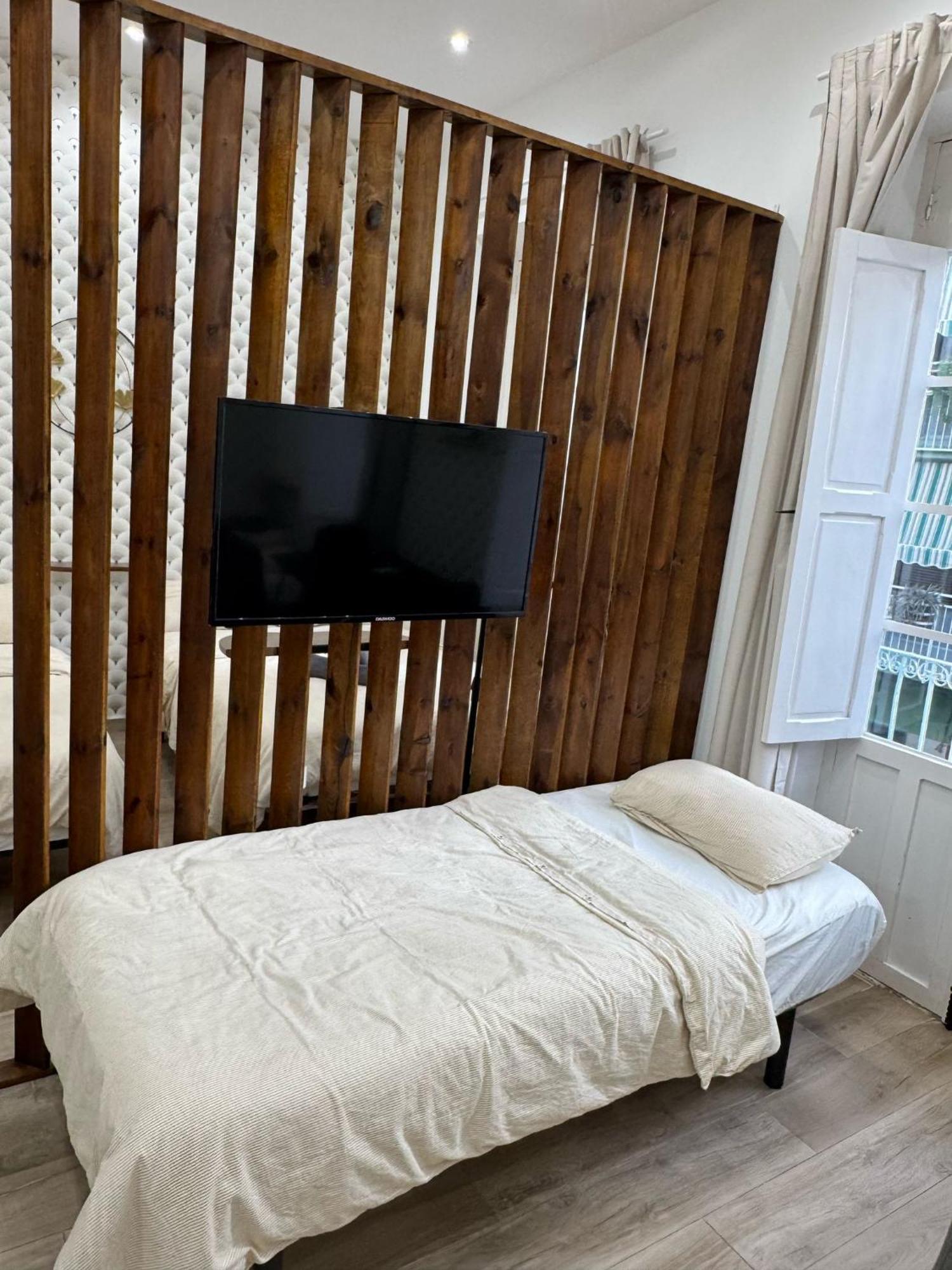 Luxury Apartments Near The Beach And Downtown Centrum 8 Alicante Exteriör bild